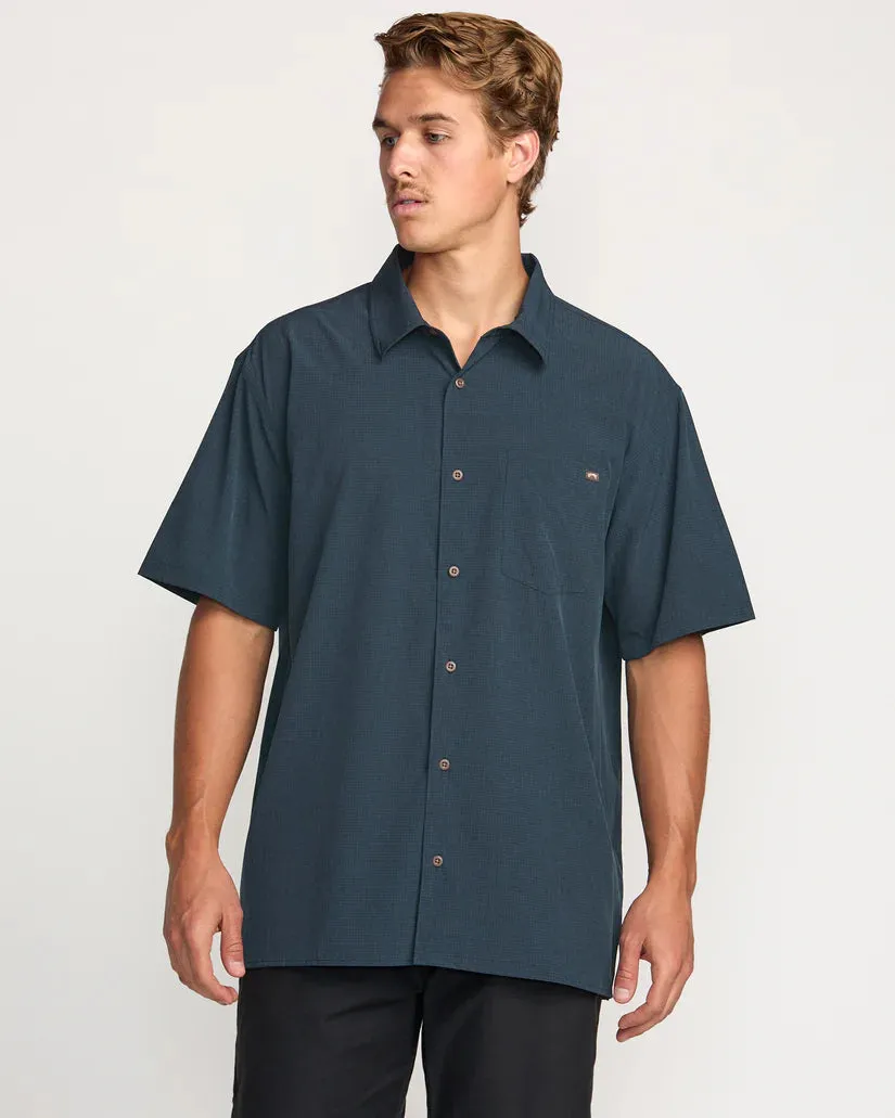 Billabong A/Div Men’s Surftrek Perf Buttonup