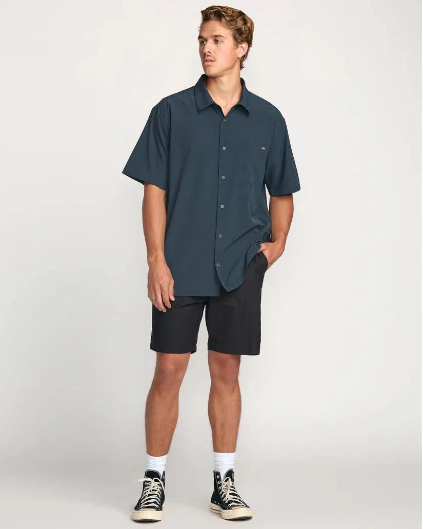 Billabong A/Div Men’s Surftrek Perf Buttonup