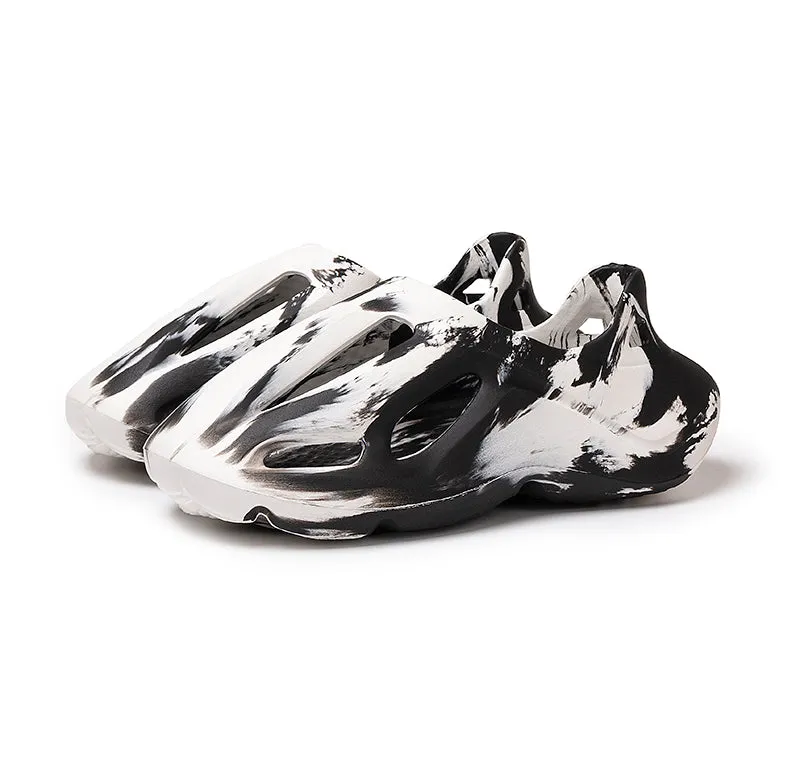 Voltage Strike T4 Sneakers
